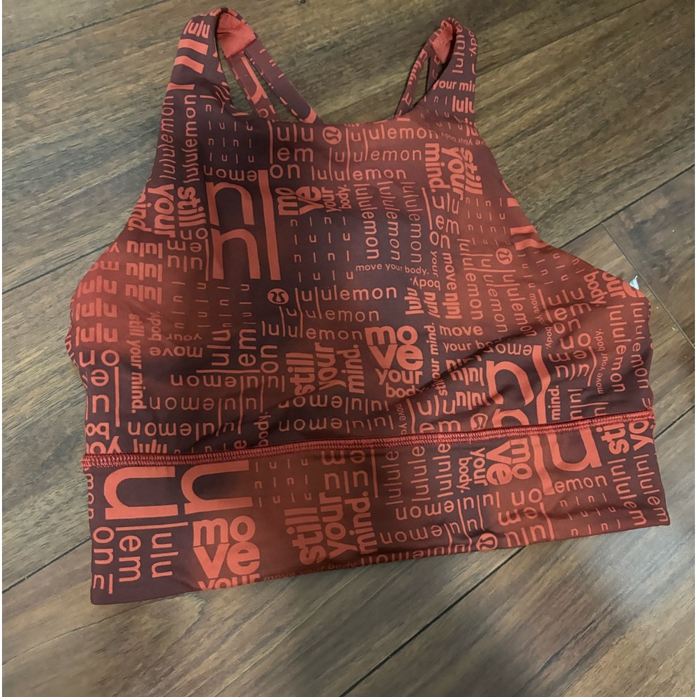 lululemon size 6 sports bra with letter print